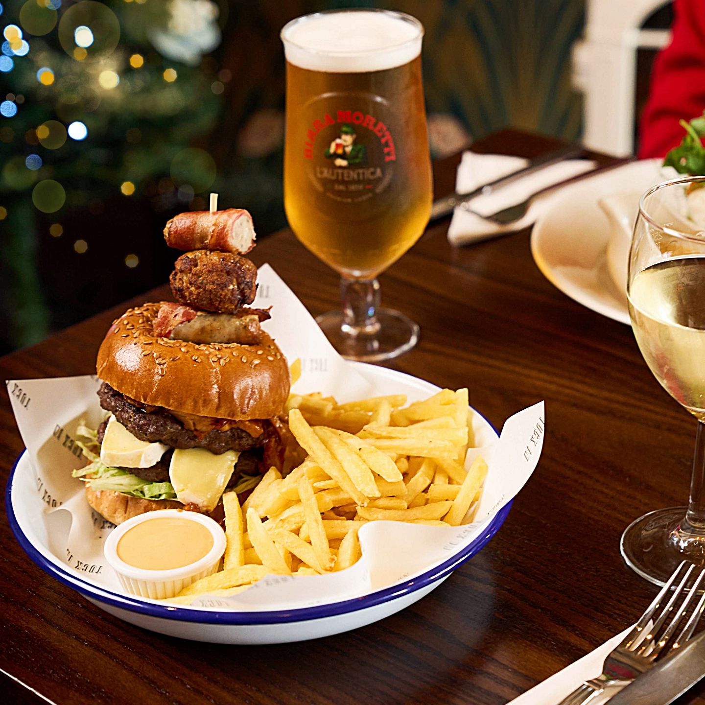 Festive Lunch & Dinner at The Voyager in Hutton Meadows